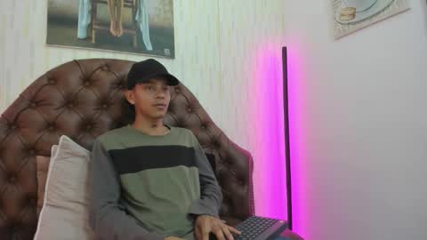 Noah Blake online show from 18, 9, 2025