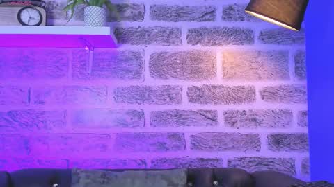    online show from 21, 11, 2025