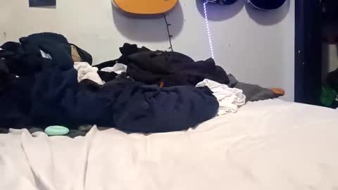 Snapshot of noah_wesley chatting on 22, 11, 2025 Noah Wesley online show from 22, 11, 2025