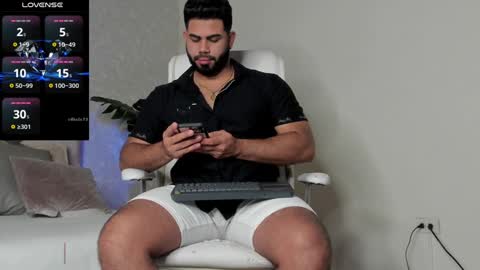 Snapshot of noahcrux chatting on 9, 1, 2025 Noah online show from 9, 1, 2025