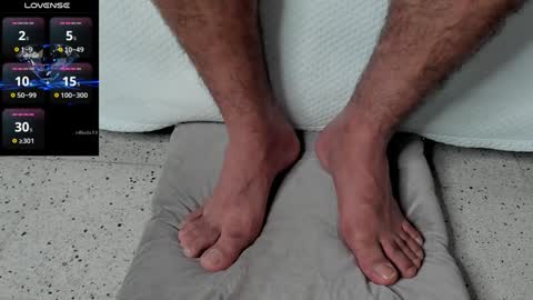 Snapshot of noahcrux chatting on 10, 1, 2025 Noah online show from 10, 1, 2025