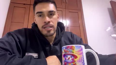 Snapshot of noahsexx98 chatting on 23, 10, 2025 noahsexx98 online show from 23, 10, 2025
