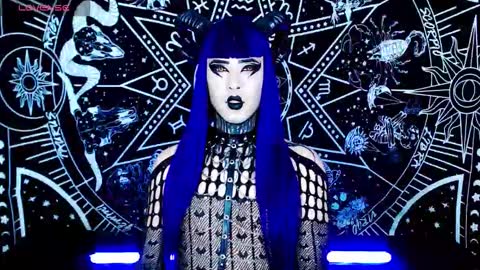 caroline online show from 15, 10, 2025