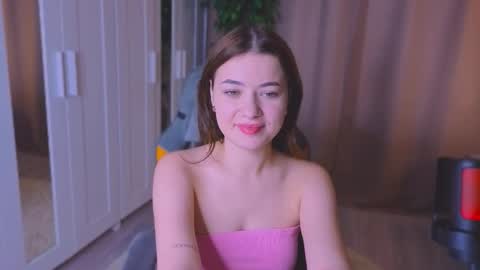 Ashley online show from 5, 10, 2025
