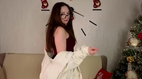 April online show from 12, 1, 2026