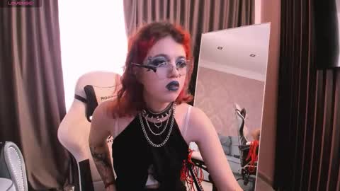 Elly online show from 27, 9, 2025