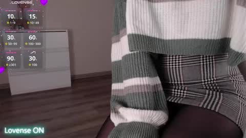 noelleneptune online show from 15, 3, 2026