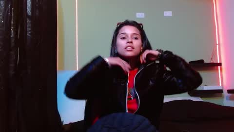 Noha Thomson online show from 22, 9, 2025