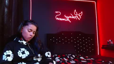 Snapshot of noha_thomson chatting on 20, 2, 2026 Noha Thomson online show from 20, 2, 2026