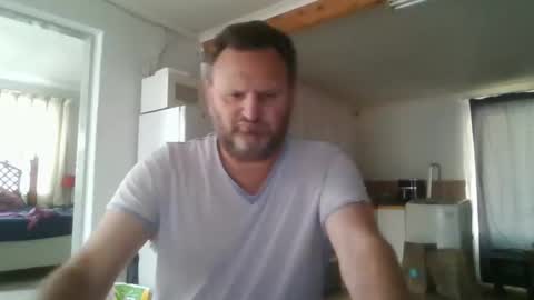 Snapshot of nollie244 chatting on 14, 9, 2025 Nollie online show from 14, 9, 2025