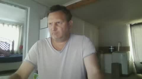 Snapshot of nollie244 chatting on 18, 9, 2025 Nollie online show from 18, 9, 2025