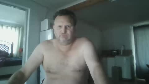 Snapshot of nollie244 chatting on 19, 9, 2025 Nollie online show from 19, 9, 2025