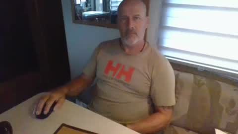 Snapshot of nomadfreedom chatting on 4, 12, 2024 nomadfreedom online show from 4, 12, 2024