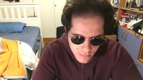 Snapshot of nongay379444 chatting on 20, 12, 2024 nongay379444 online show from 20, 12, 2024