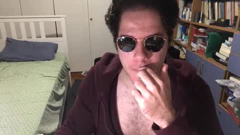 Snapshot of nongay379444 chatting on 2, 1, 2025 nongay379444 online show from 2, 1, 2025