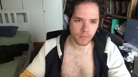 Snapshot of nongay379444 chatting on 7, 1, 2025 nongay379444 online show from 7, 1, 2025