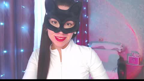Send message when u here online show from 2, 3, 2025