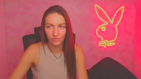 Nora online show from 30, 9, 2025