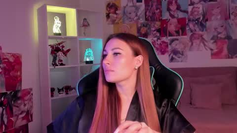 NoraFoxes online show from 27, 11, 2025