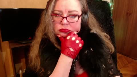 miss Tress online show from 24, 12, 2024