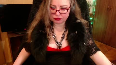 miss Tress online show from 25, 12, 2024