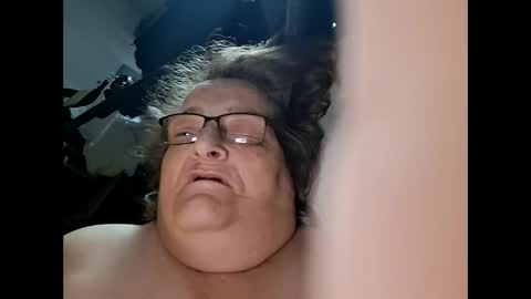 Normajeen777 online show from 17, 9, 2025