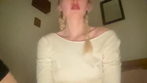 Snapshot of noscandal chatting on 7, 2, 2025 noscandal online show from 7, 2, 2025