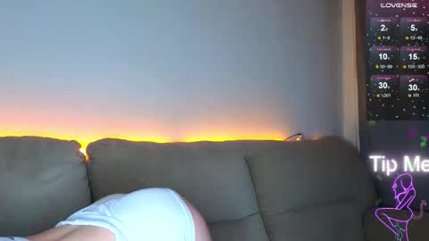 Hello My name is Helene NTMU  Finger up if u like what u see online show from 2, 3, 2026