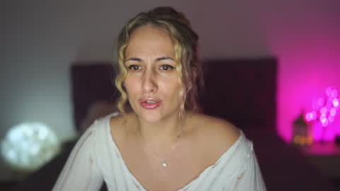 Tina online show from 1, 1, 2025