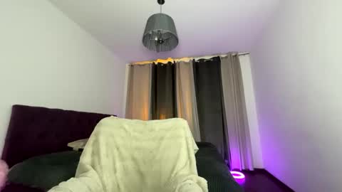 Tina online show from 3, 10, 2025