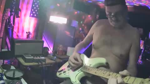 Snapshot of notflamingfart chatting on 12, 11, 2025 notflamingfart online show from 12, 11, 2025