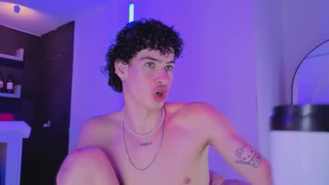 Nova Salvatore online show from 11, 3, 2026