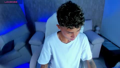 Snapshot of nova_sex1 chatting on 11, 10, 2025 nova online show from 11, 10, 2025