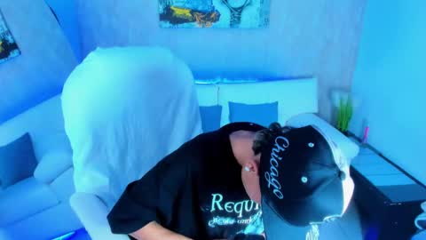 Snapshot of nova_sex1 chatting on 19, 10, 2025 nova online show from 19, 10, 2025