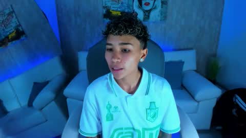 Snapshot of nova_sex1 chatting on 21, 10, 2025 nova online show from 21, 10, 2025