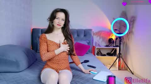 Snapshot of nudeella chatting on 3, 10, 2025 ElfaElle Im online .Wednesday Thursday Friday Saturday Sunday from 10pm to 2am GMT3 online show from 3, 10, 2025