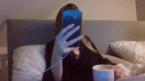 Alice  Nudgeman online show from 28, 10, 2025