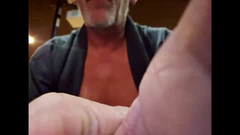 Snapshot of nudistguy194549 chatting on 1, 3, 2025 Nudistguy online show from 1, 3, 2025