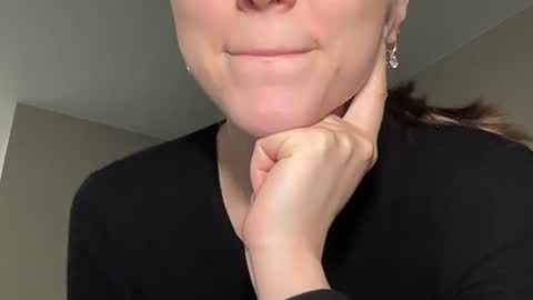 Snapshot of nursedoll chatting on 9, 2, 2026 Ema online show from 9, 2, 2026