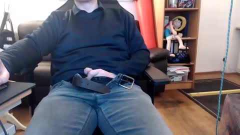 nursefan online show from 4, 12, 2024