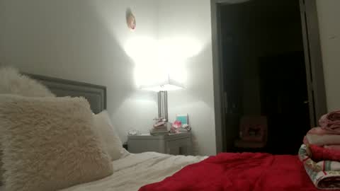 Snapshot of nursekittyslut chatting on 5, 1, 2025 nursekittyslut online show from 5, 1, 2025