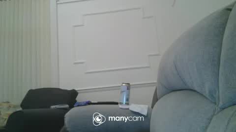 Snapshot of nutcracker123 chatting on 5, 4, 2026 nutcracker123 online show from 5, 4, 2026