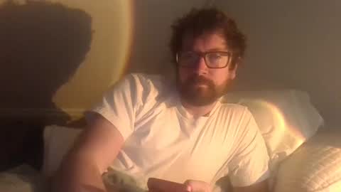 Snapshot of nuttflixxx chatting on 15, 10, 2025 nuttflixxx online show from 15, 10, 2025