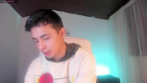 Snapshot of nyko_ds chatting on 10, 10, 2025 nyko_ds online show from 10, 10, 2025