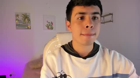 Snapshot of nyko_ds chatting on 22, 10, 2025 nyko_ds online show from 22, 10, 2025