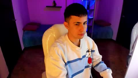 Snapshot of nyko_ds chatting on 6, 11, 2025 nyko_ds online show from 6, 11, 2025