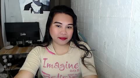 nylecummer online show from 15, 12, 2024