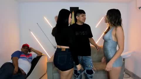 nympho_nathy_sophi online show from 10, 3, 2026