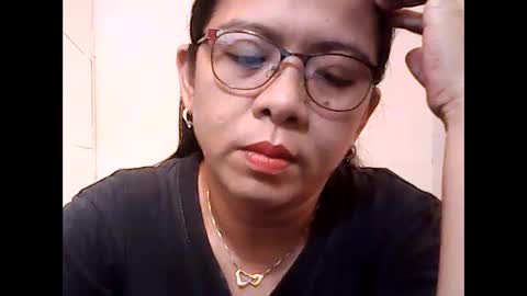 Snapshot of nymphoangel2022 chatting on 18, 2, 2025 I am your angel online show from 18, 2, 2025