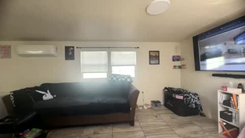 nymphomaticbaby online show from 25, 11, 2025